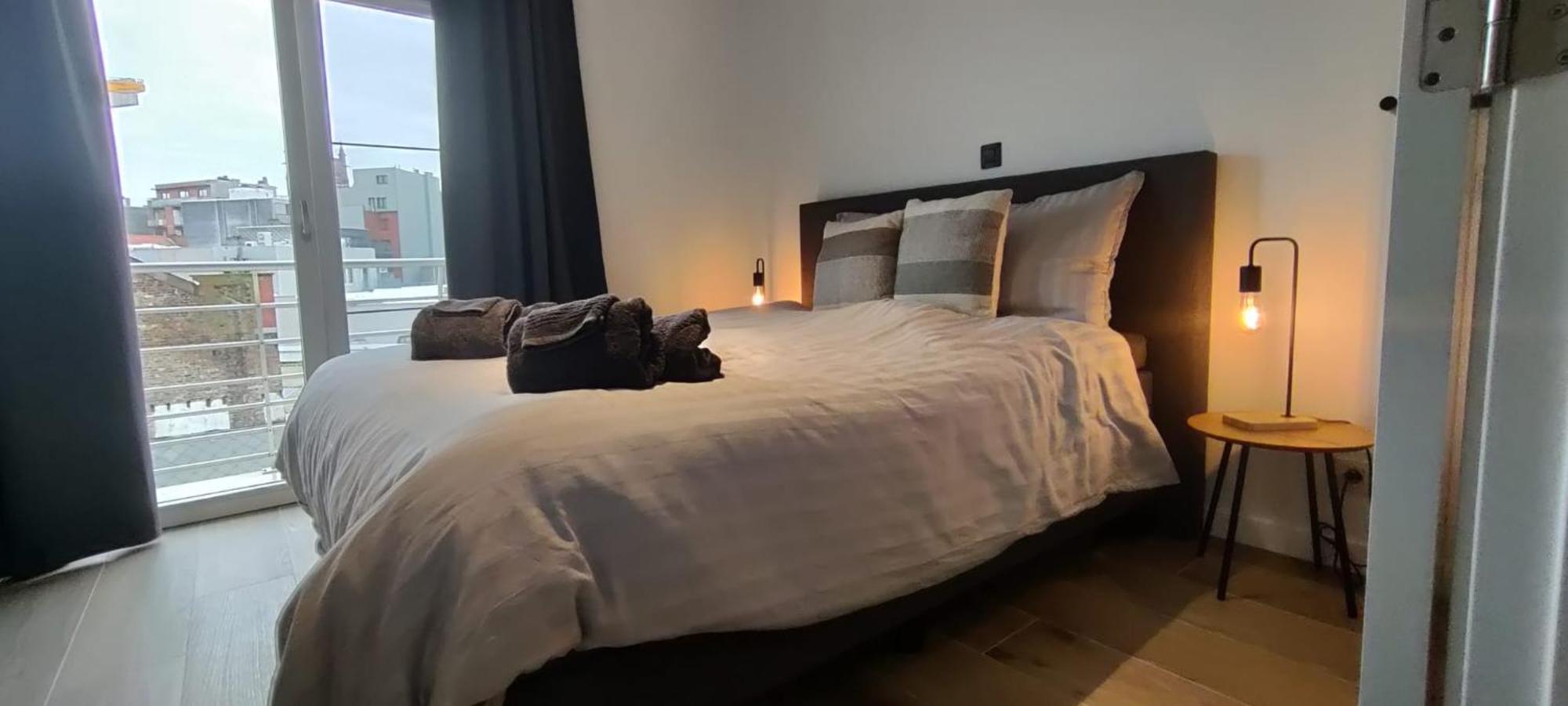 Luxueus, Ruim Appartement Op 350M Van Het Strand Ostenda Zewnętrze zdjęcie