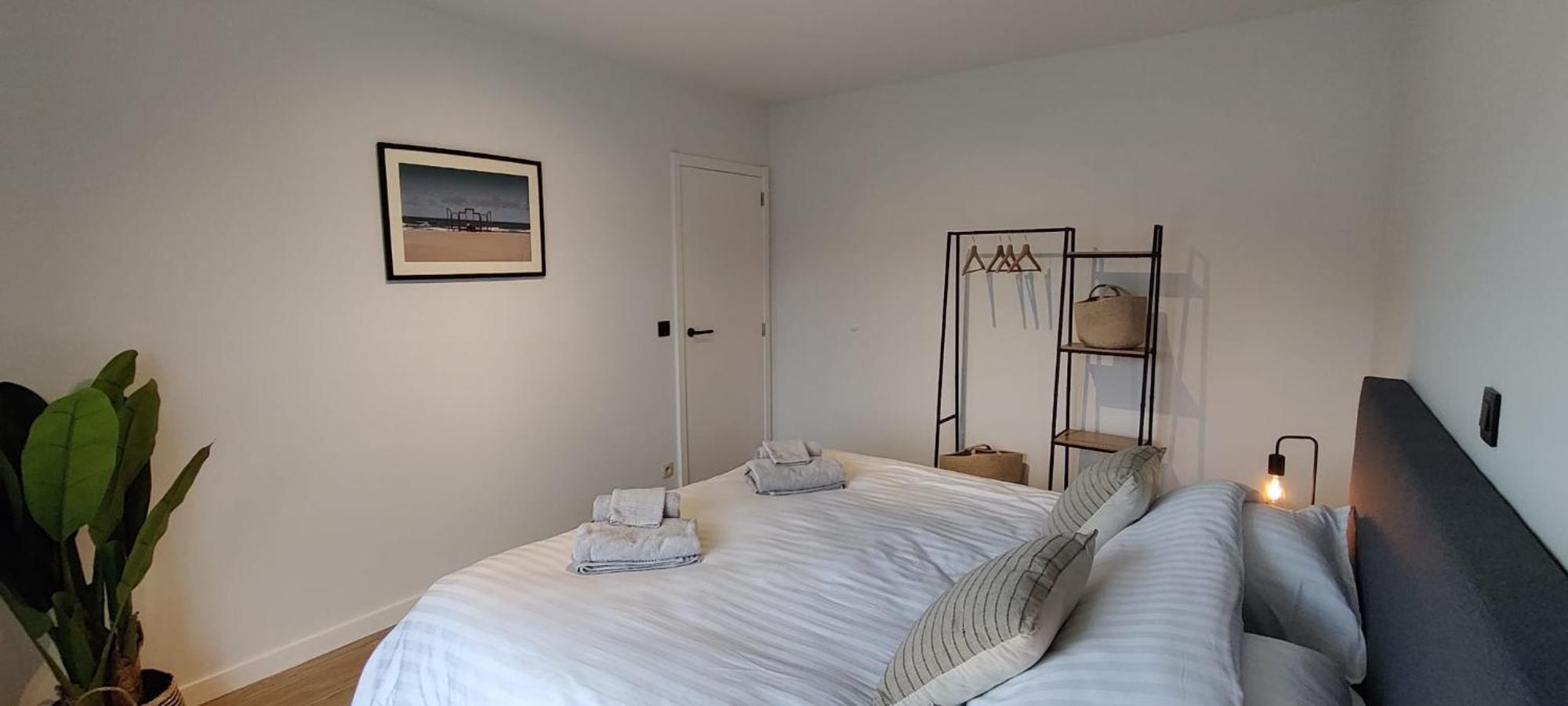 Luxueus, Ruim Appartement Op 350M Van Het Strand Ostenda Zewnętrze zdjęcie