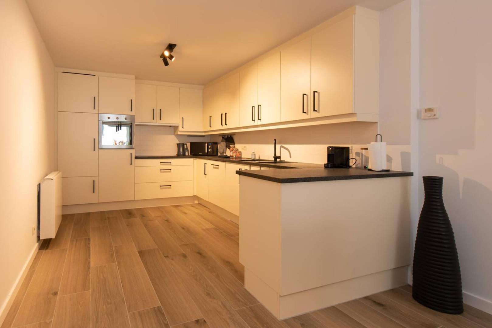 Luxueus, Ruim Appartement Op 350M Van Het Strand Ostenda Zewnętrze zdjęcie