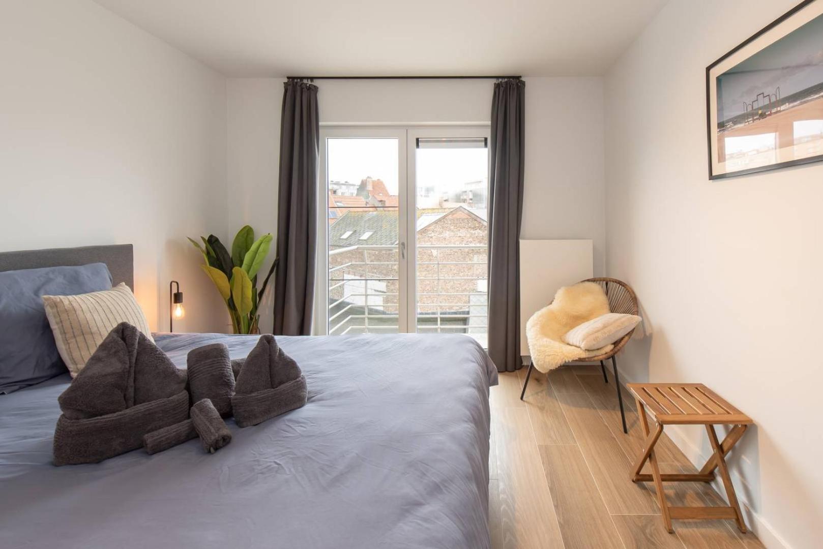 Luxueus, Ruim Appartement Op 350M Van Het Strand Ostenda Zewnętrze zdjęcie